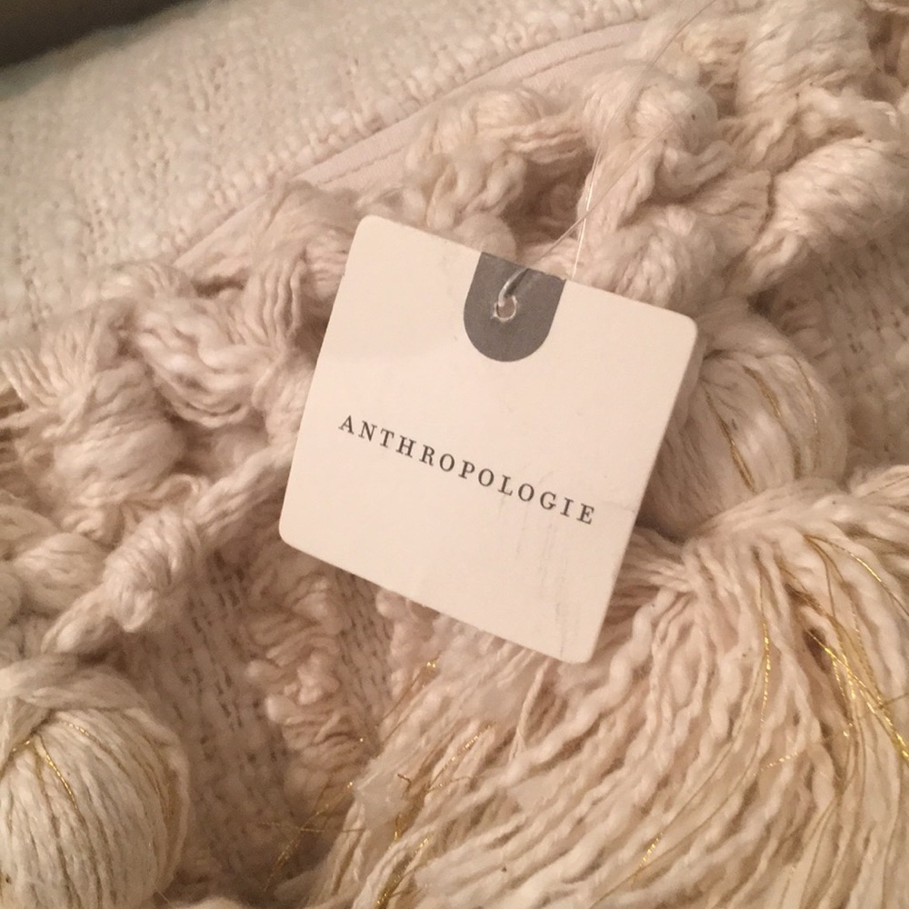 Two 18x18’’ Anthropologie accent pillows NEW w/tag - Picture 7 of 8